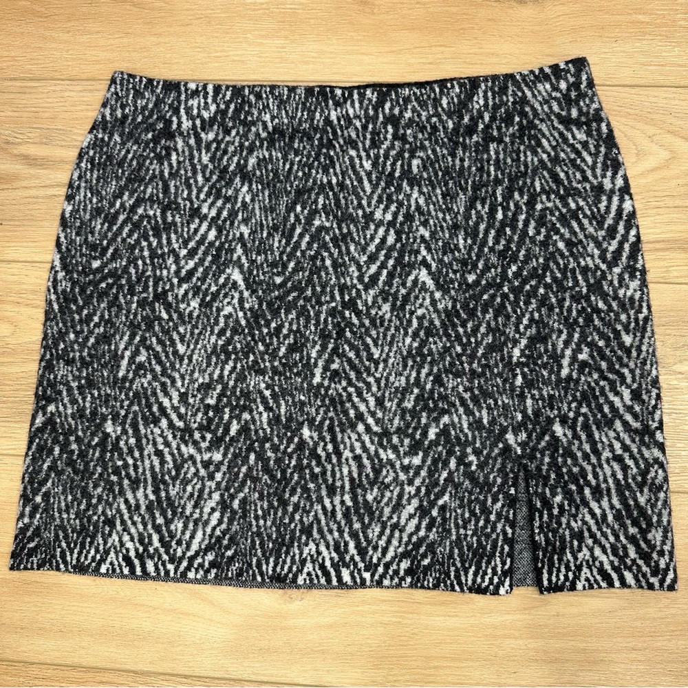 Banana Republic Black White Merino Wool Patterned Knit Mini Skirt Large